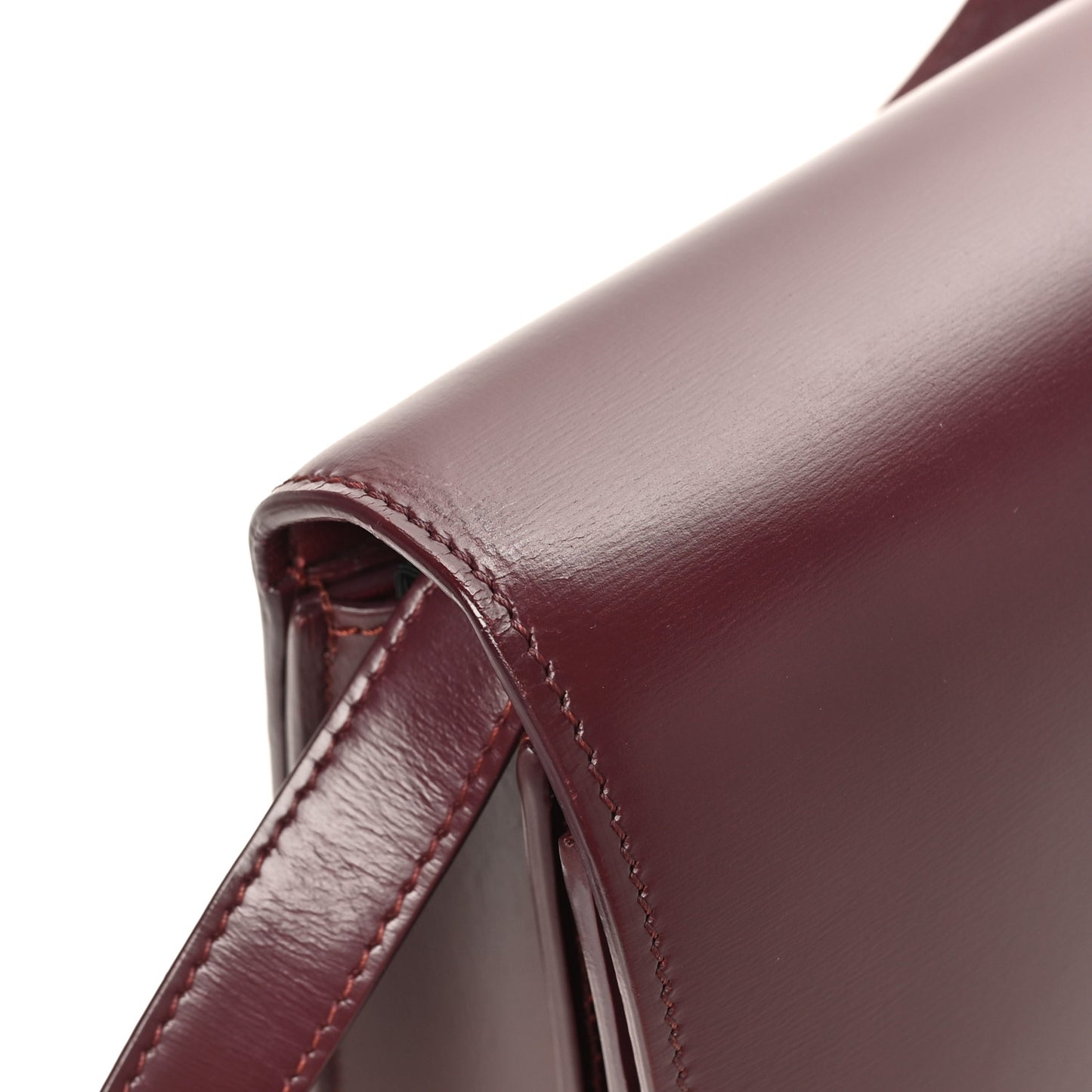 Box Calfskin Medium Classic Box Flap Bag Burgundy