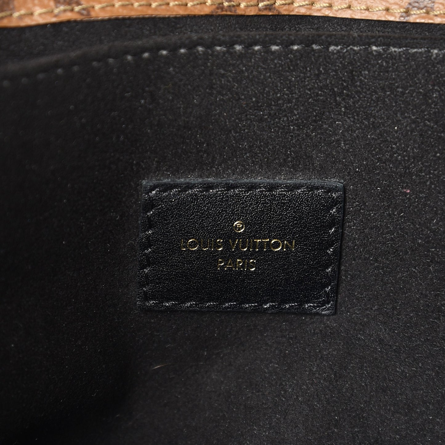 Reverse Monogram Pochette Metis