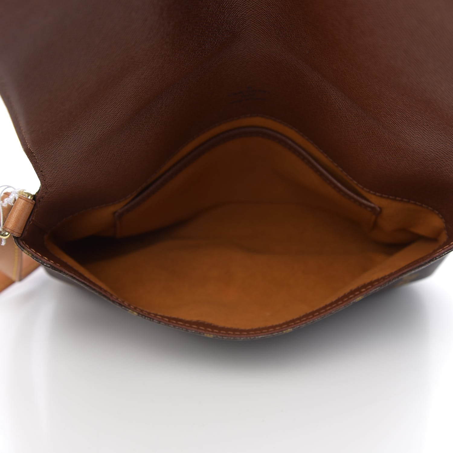 Louis Vuitton Monogram Musette Tango Long Strap 4 of 8