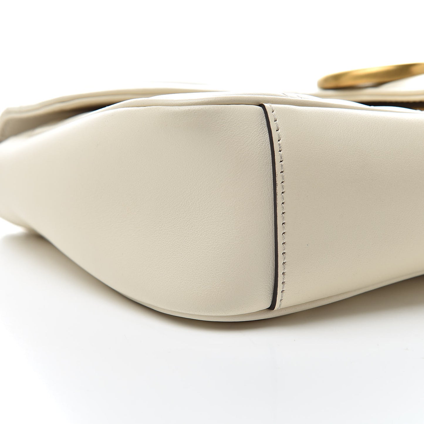 Calfskin Matelasse Small GG Marmont Shoulder Bag White