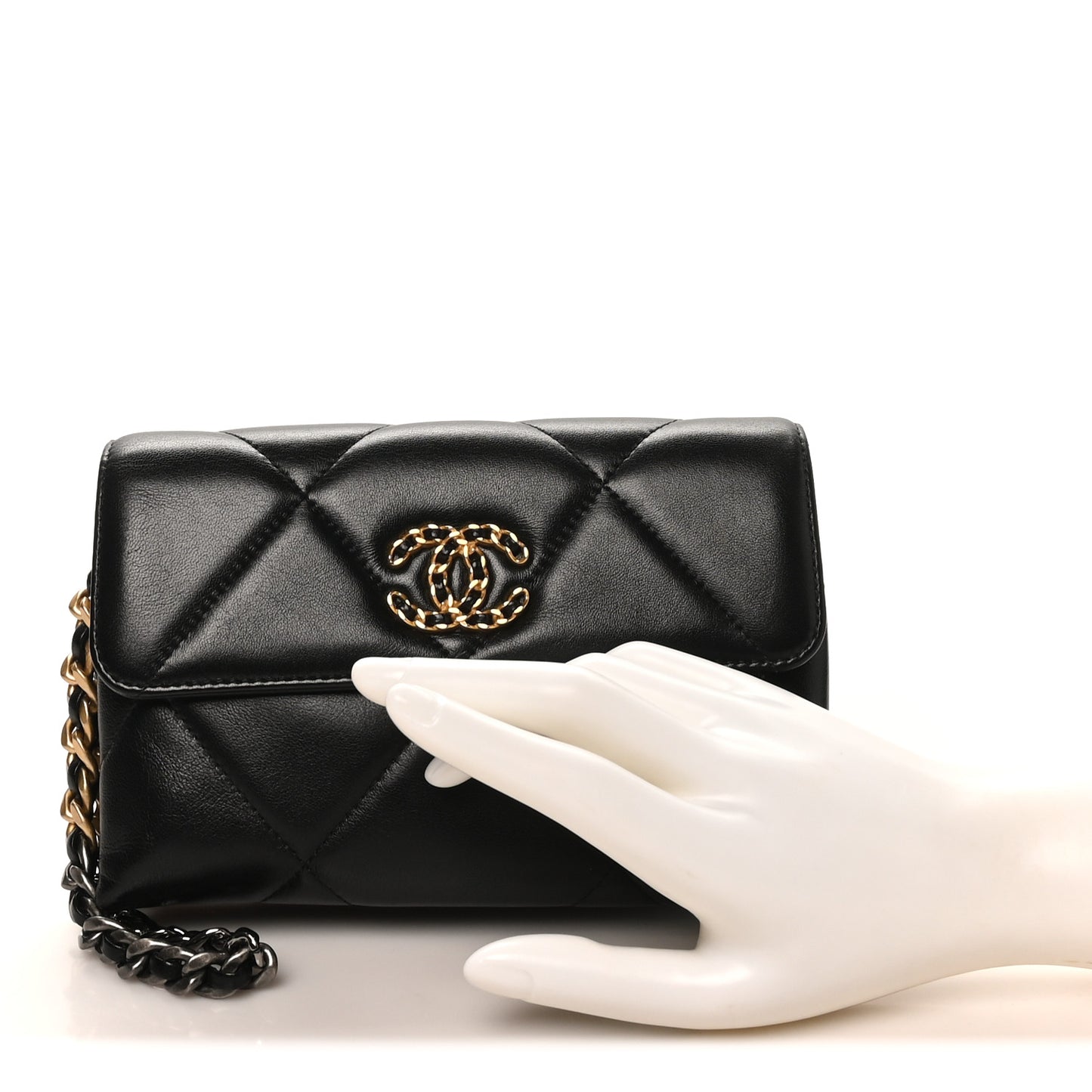 Lambskin Quilted Chanel 19 Flap Clutch Black