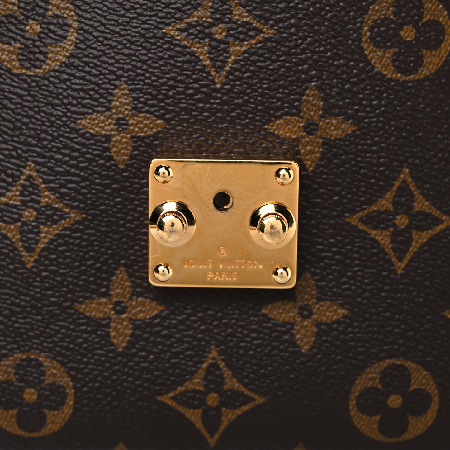 Monogram Pochette Metis