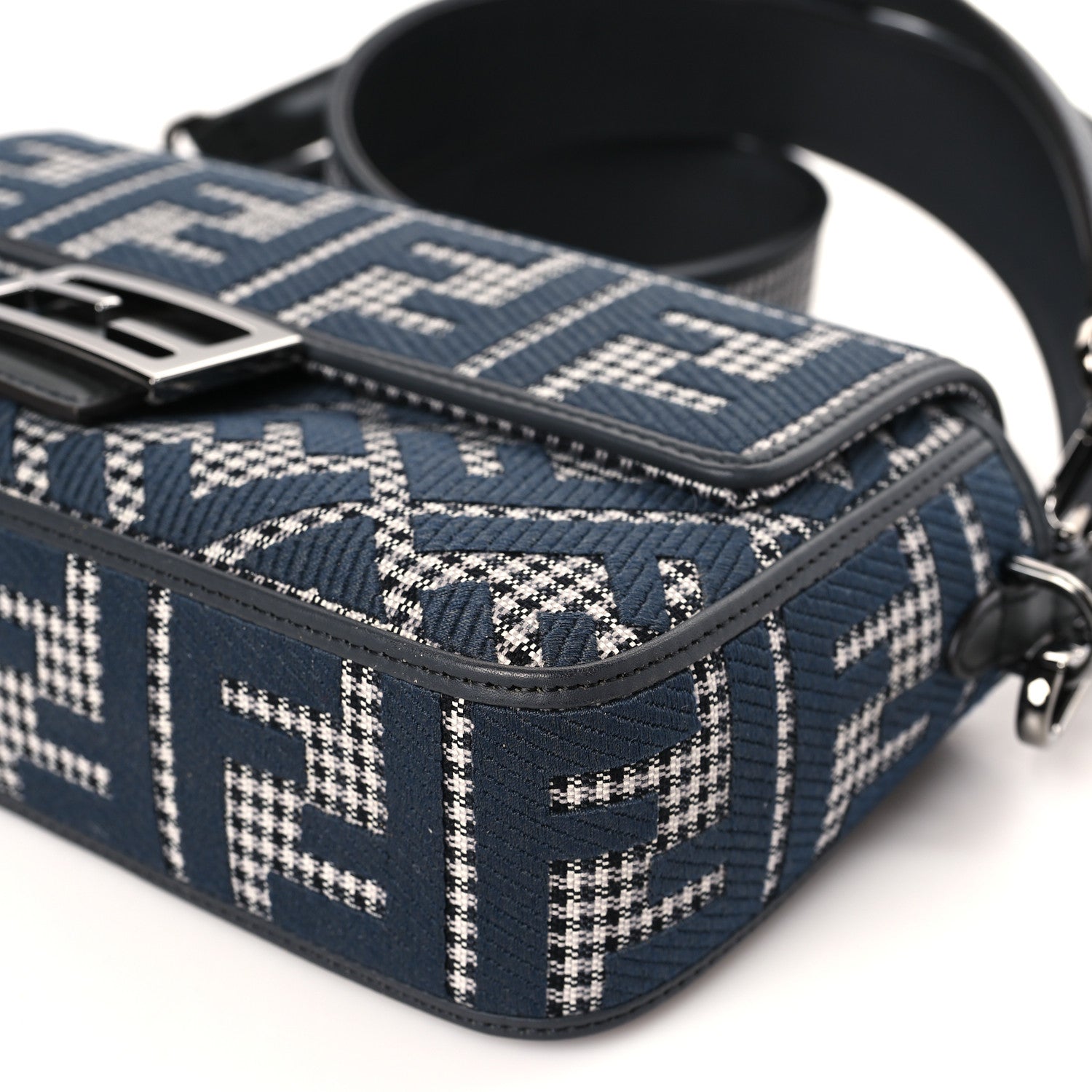 Fendi Wool Vitello King Houndstooth FF Embroidered Baguette Grigio Anthracite 9 of 9