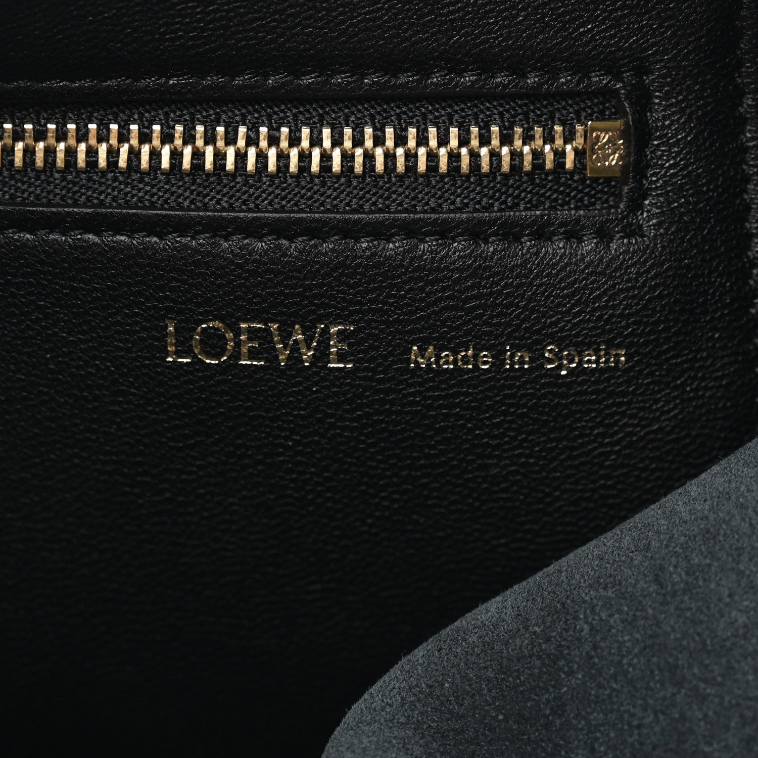 Loewe Buttery Nappa Small Squeeze Bag Black 6 of 9