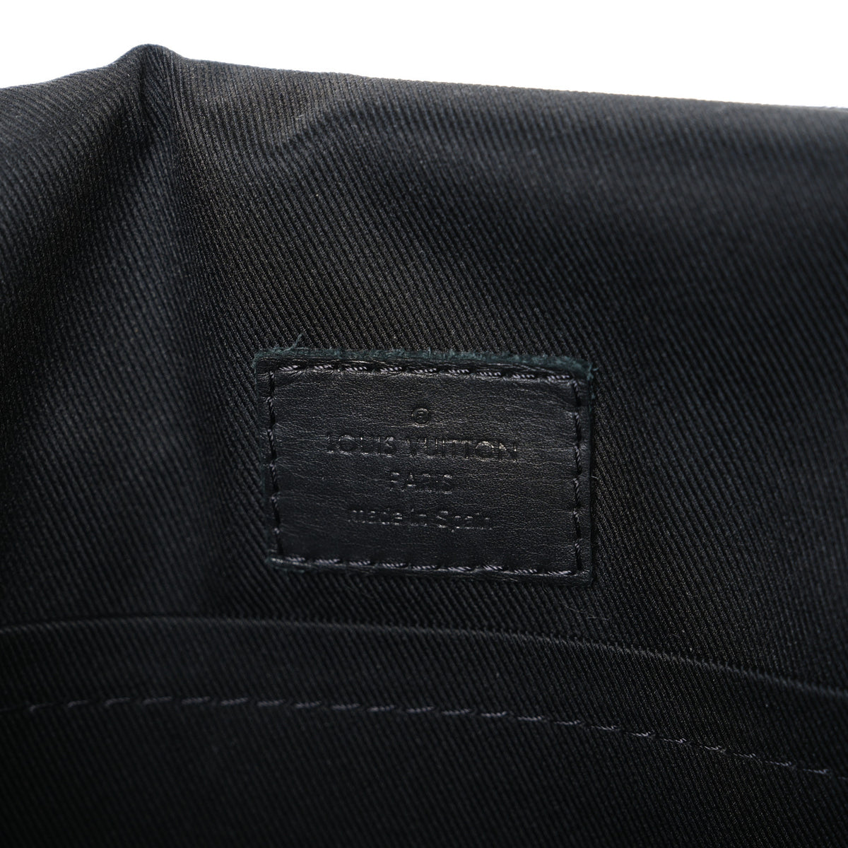 Damier Infini District PM Onyx