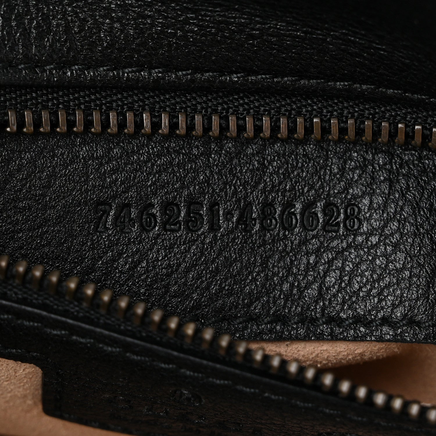 Gucci Softy Wonka Textured Dollar Calfskin Small Diana Shoulder Bag  Black Dusty Grey 7 of 11