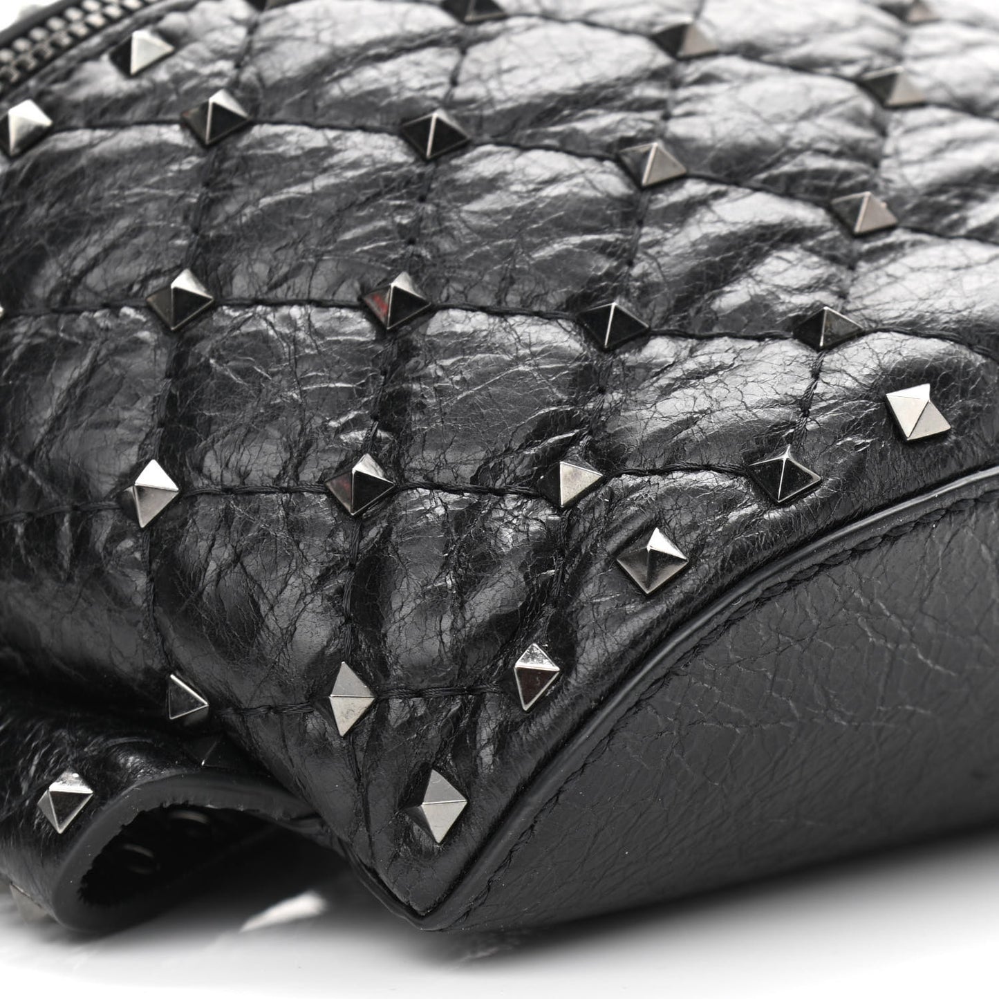 Craquele Nappa Rockstud Spike Belt Bag 85 Black