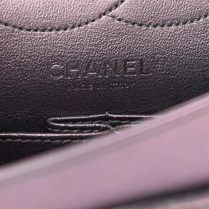 Chanel Iridescent Lambskin Chevron Quilted 2.55 Reissue 225 Flap Light Purple 6 of 12