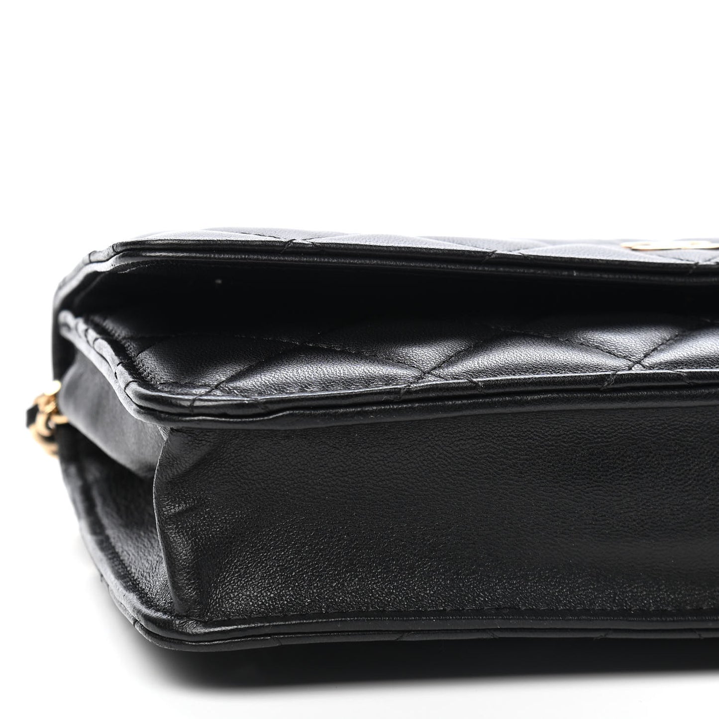Lambskin Quilted Wallet On Chain WOC Black
