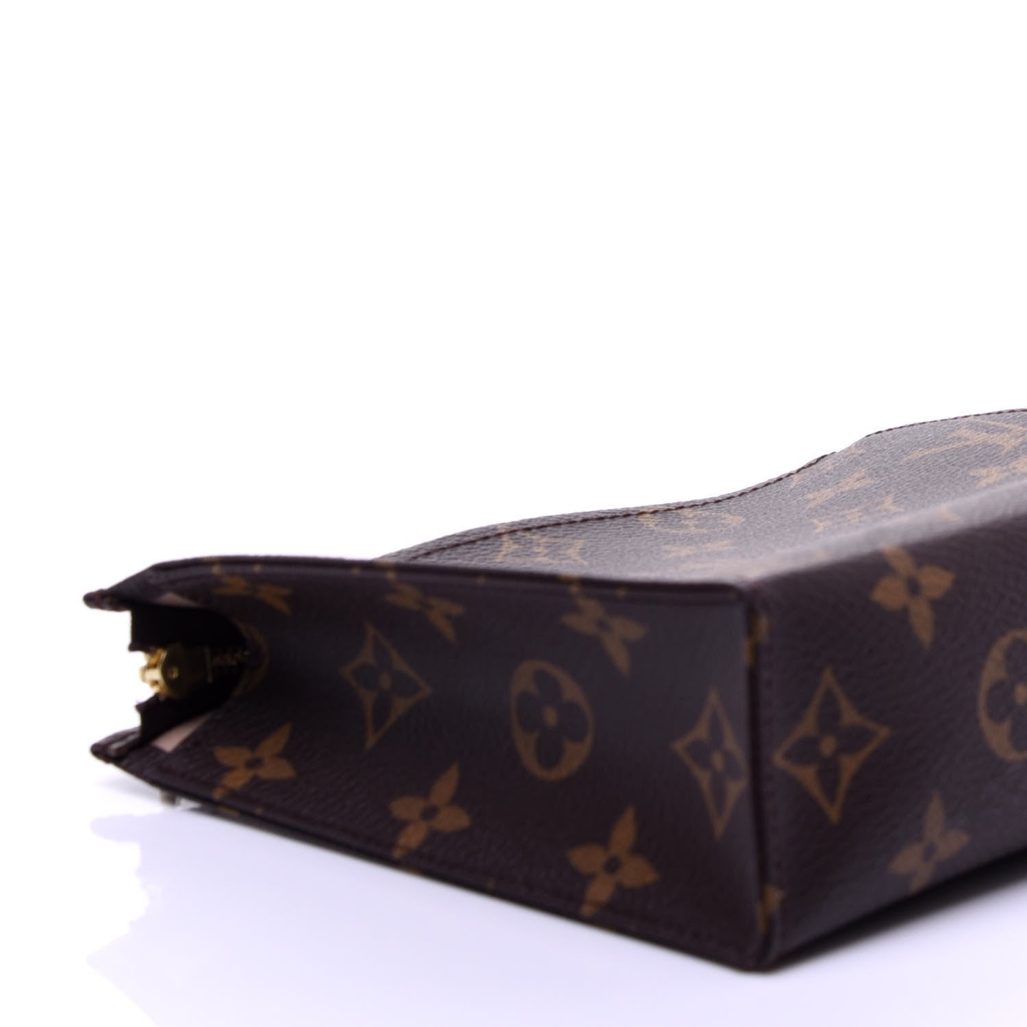Louis Vuitton Monogram Toiletry Pouch 26 13 of 24