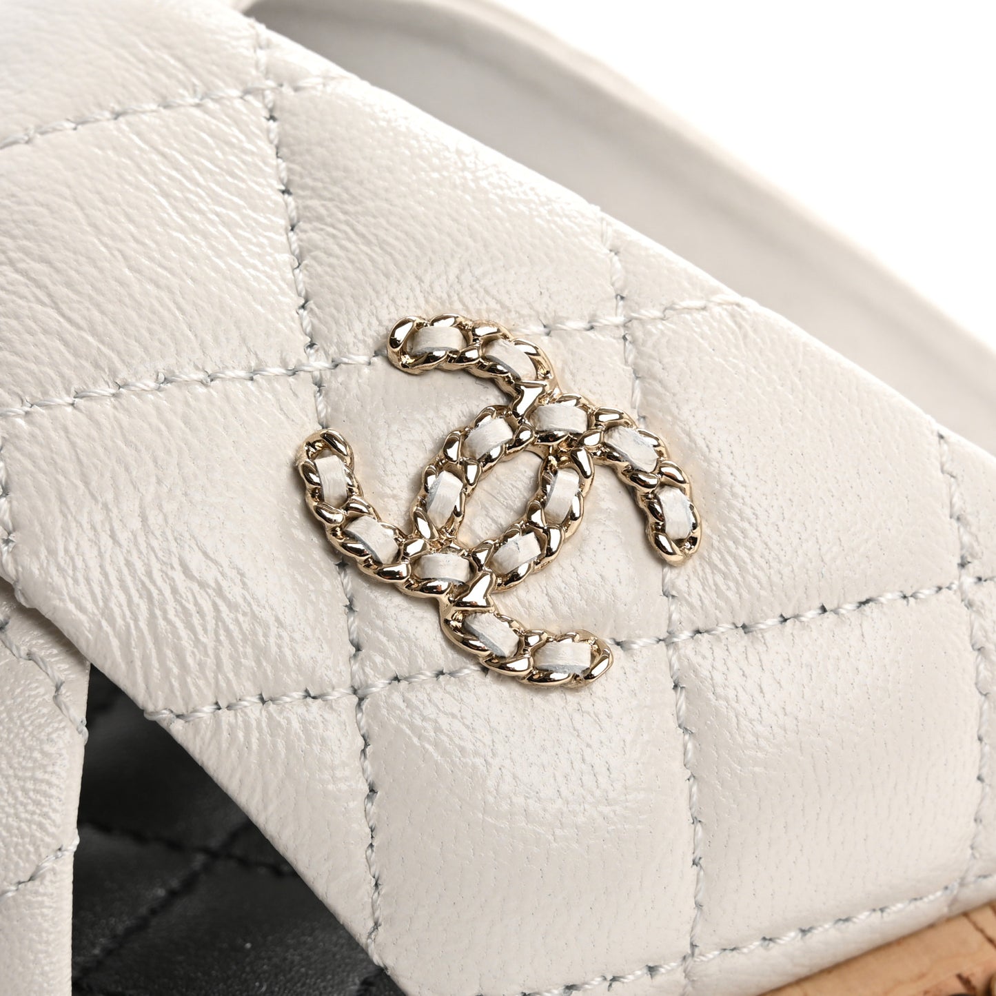 Lambskin Quilted Chain CC Sandals 39 White