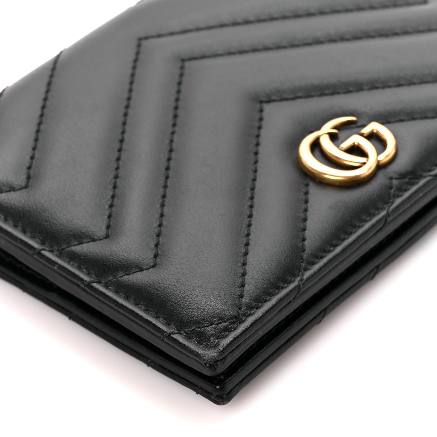 Calfskin Matelasse GG Marmont Passport Case Black