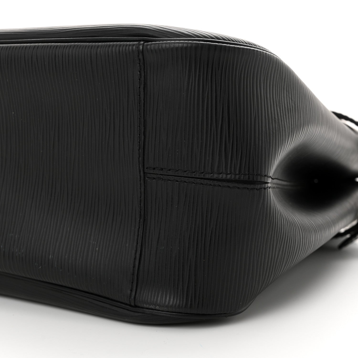 Louis Vuitton Epi Passy PM Black 9 of 14