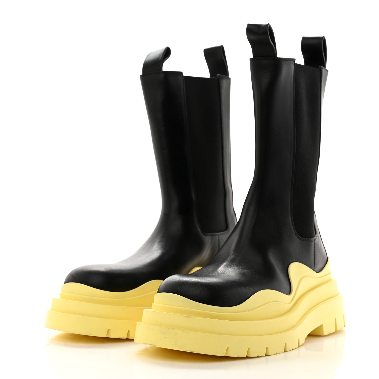 Bottega Veneta Calfskin The Tire Chelsea Boots 39.5 Black Yellow 3 of 7