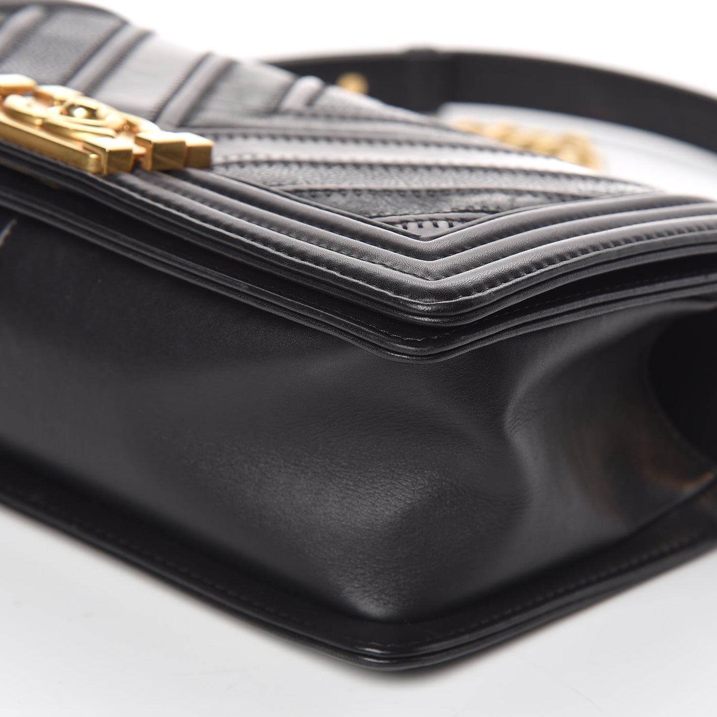 Caviar Suede Calfskin Chevron Medium Boy Flap Black