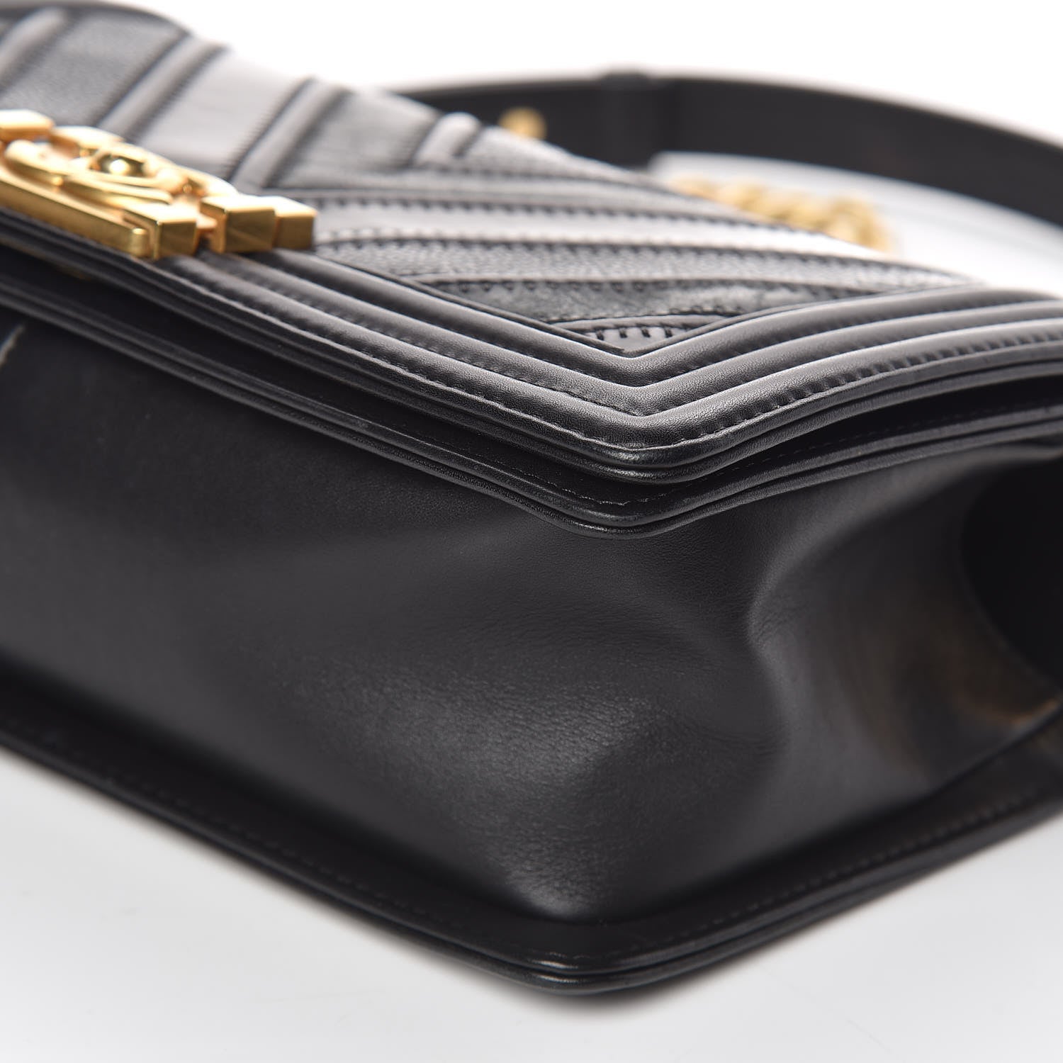 Chanel Caviar Suede Calfskin Chevron Medium Boy Flap Black 6 of 16