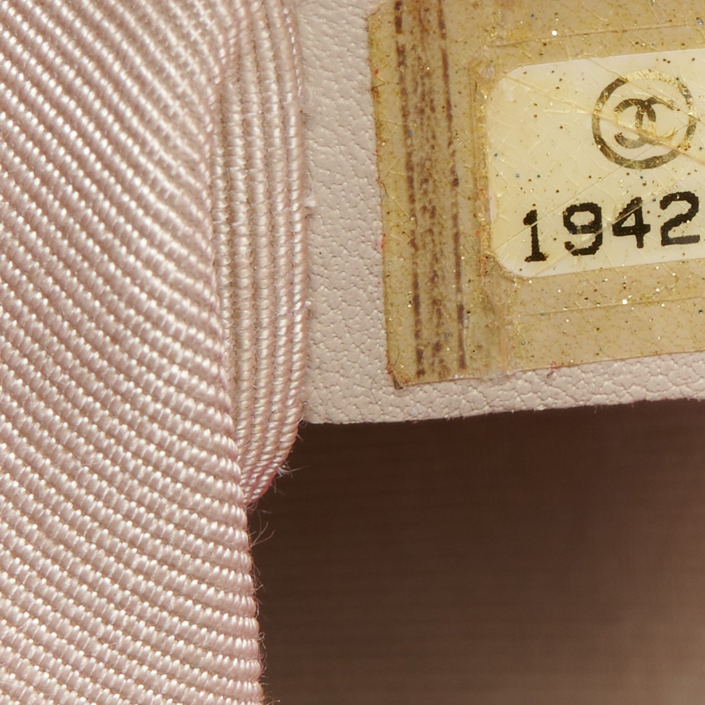 Calfskin Quilted Medium Boy Flap Pink