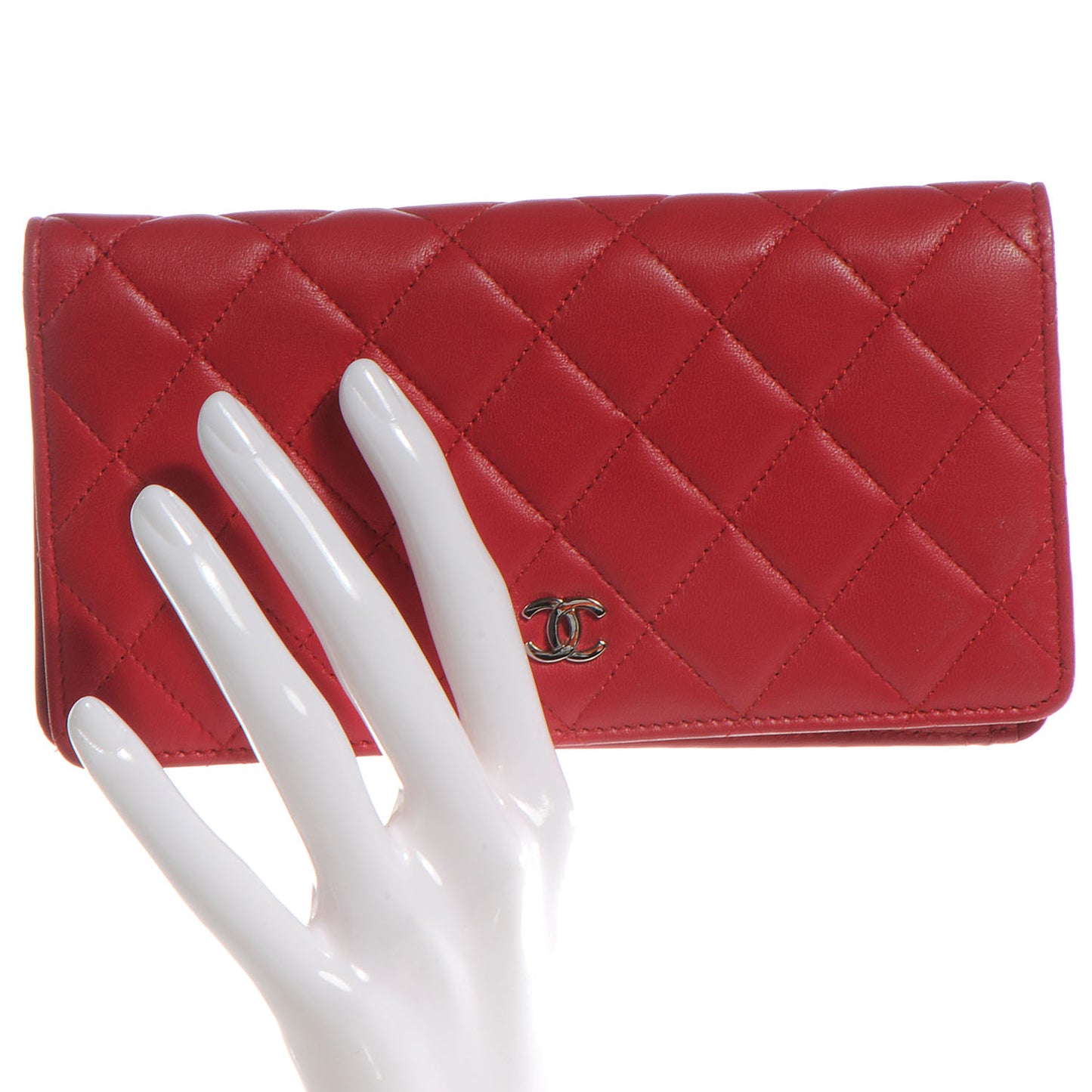 Lambskin Quilted Yen Wallet Pink