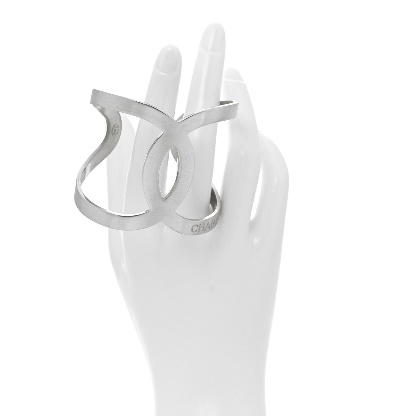 Metal CC Cuff Silver
