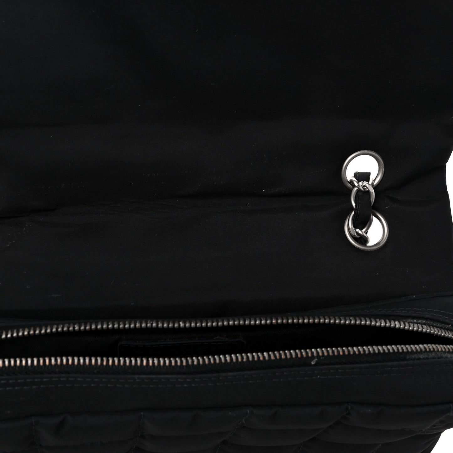 Nylon Square Quilted Flap Black