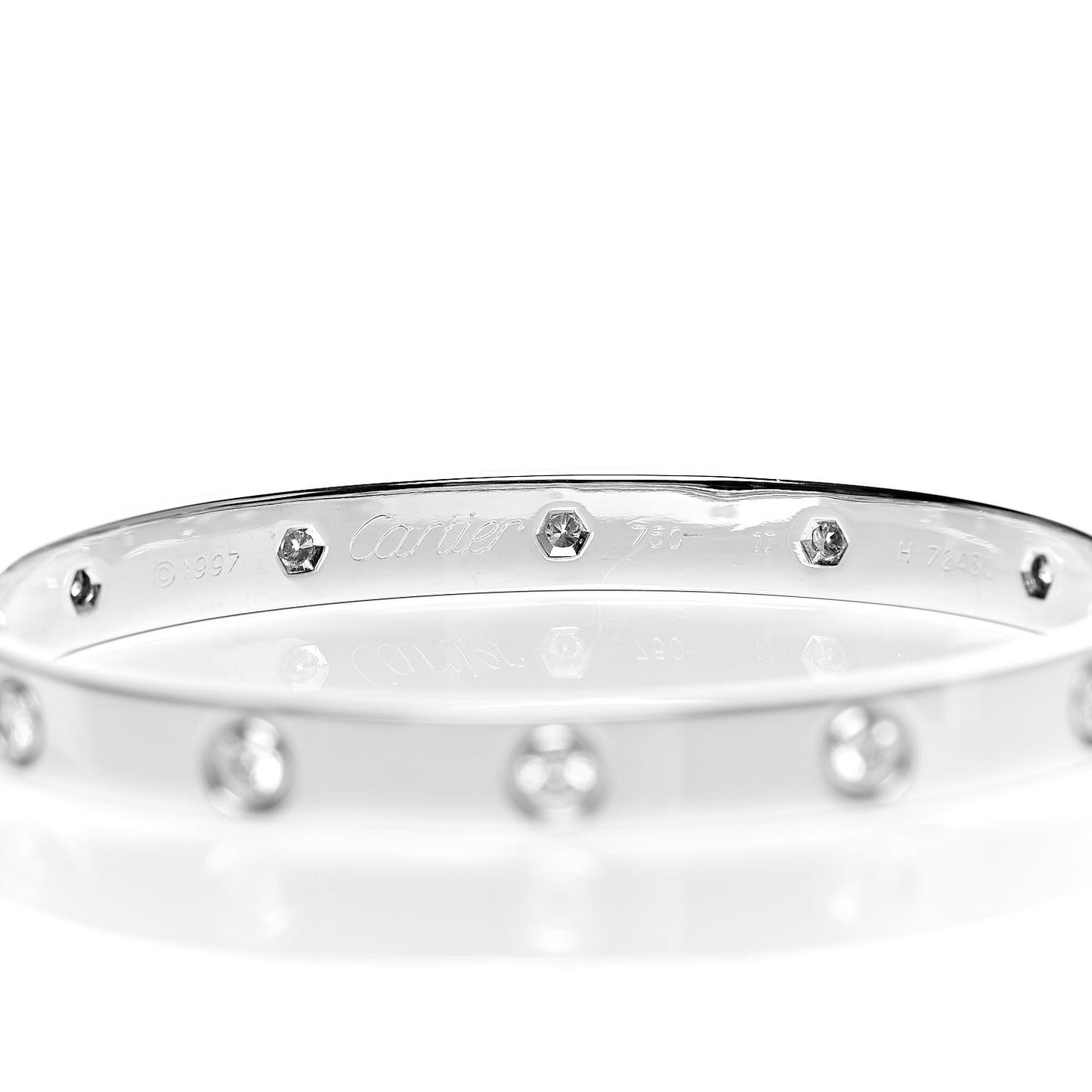 18K White Gold 10 Diamond LOVE Bracelet 17