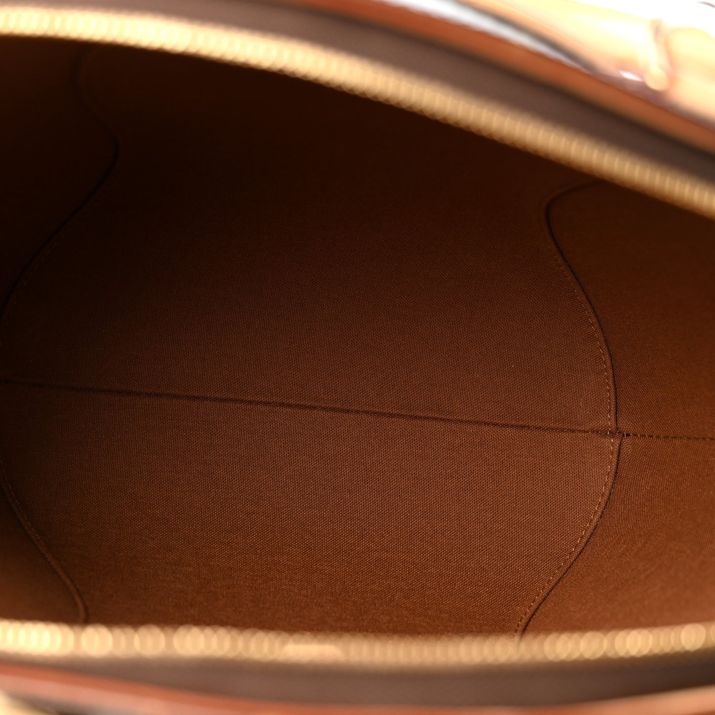Monogram Ellipse MM