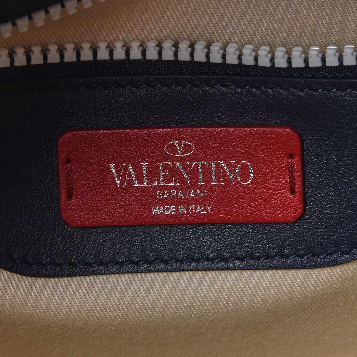 Valentino Garavani Vitello Colorblock Free Rockstud Top Handle Shoulder Bag Marine White 7 of 8