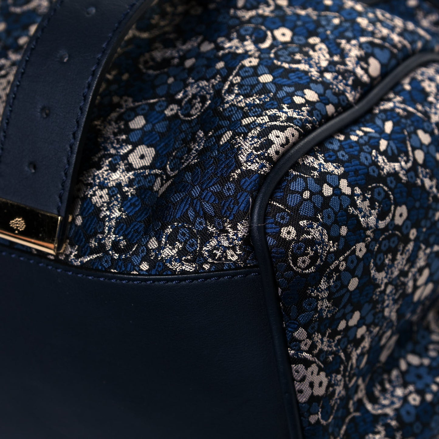 Gecko Jacquard Floral Alexa Satchel Navy