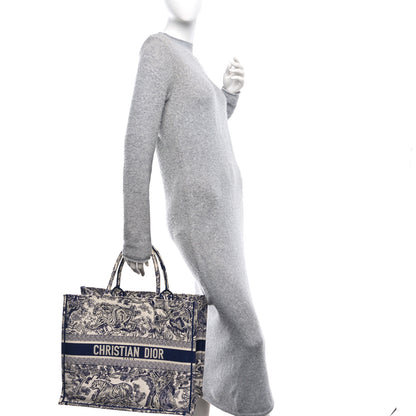 Christian Dior Canvas Embroidered Large Dioriviera Toile De Jouy Book Tote Blue 2 of 10