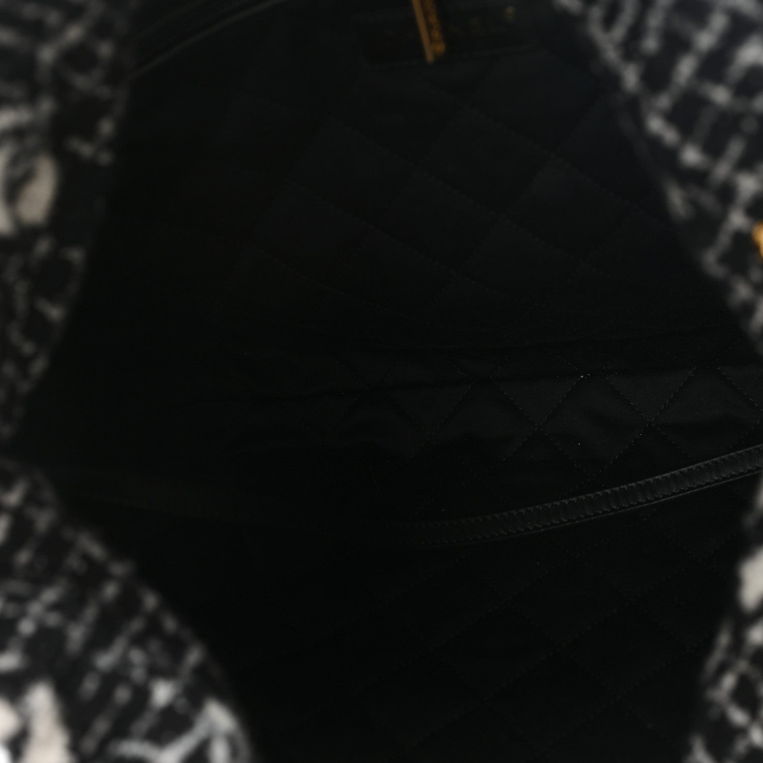 Chanel Cashmere Quilted Camellia Chanel 22 Black White 6 of 12