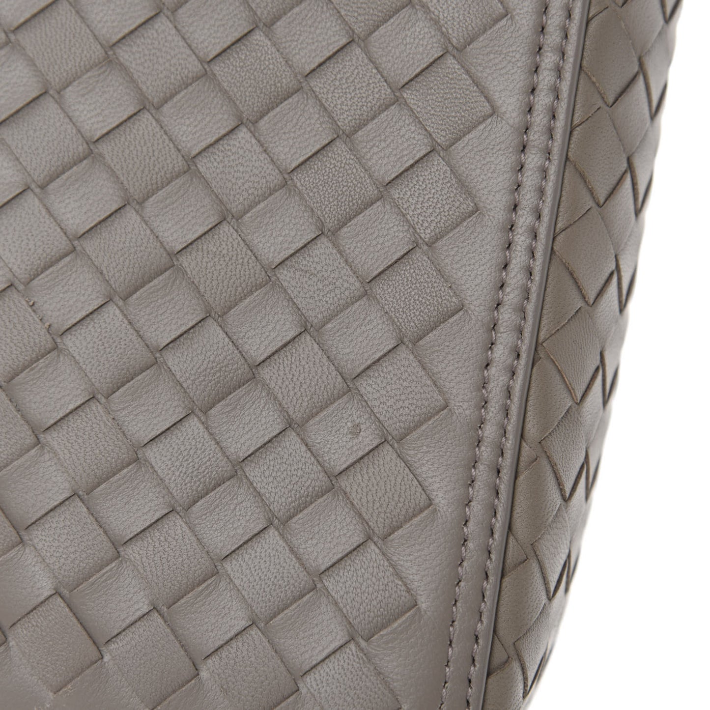 Nappa Intrecciato Alumna Bag Limestone