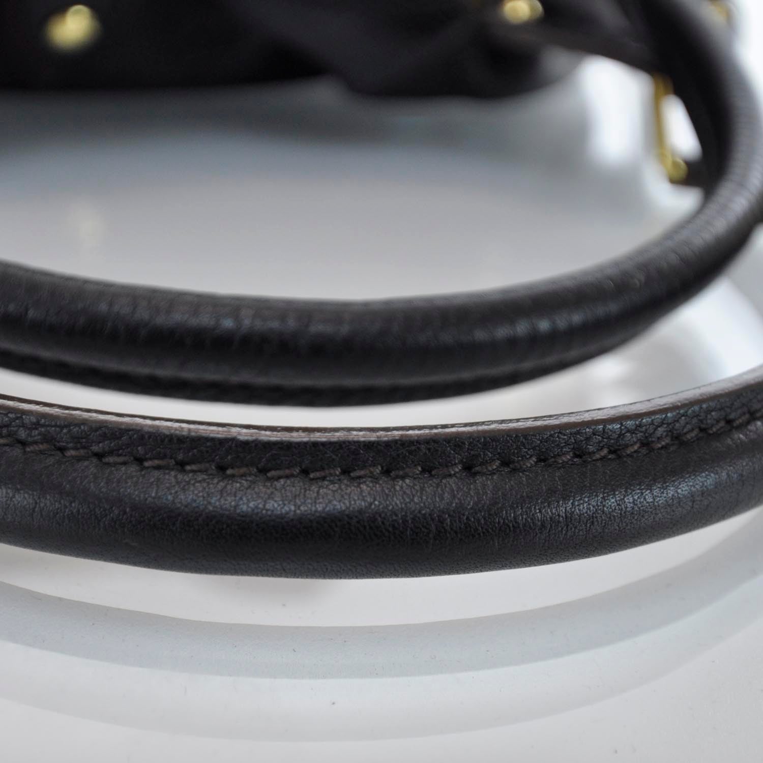 Louis Vuitton Mahina L Black 6 of 8