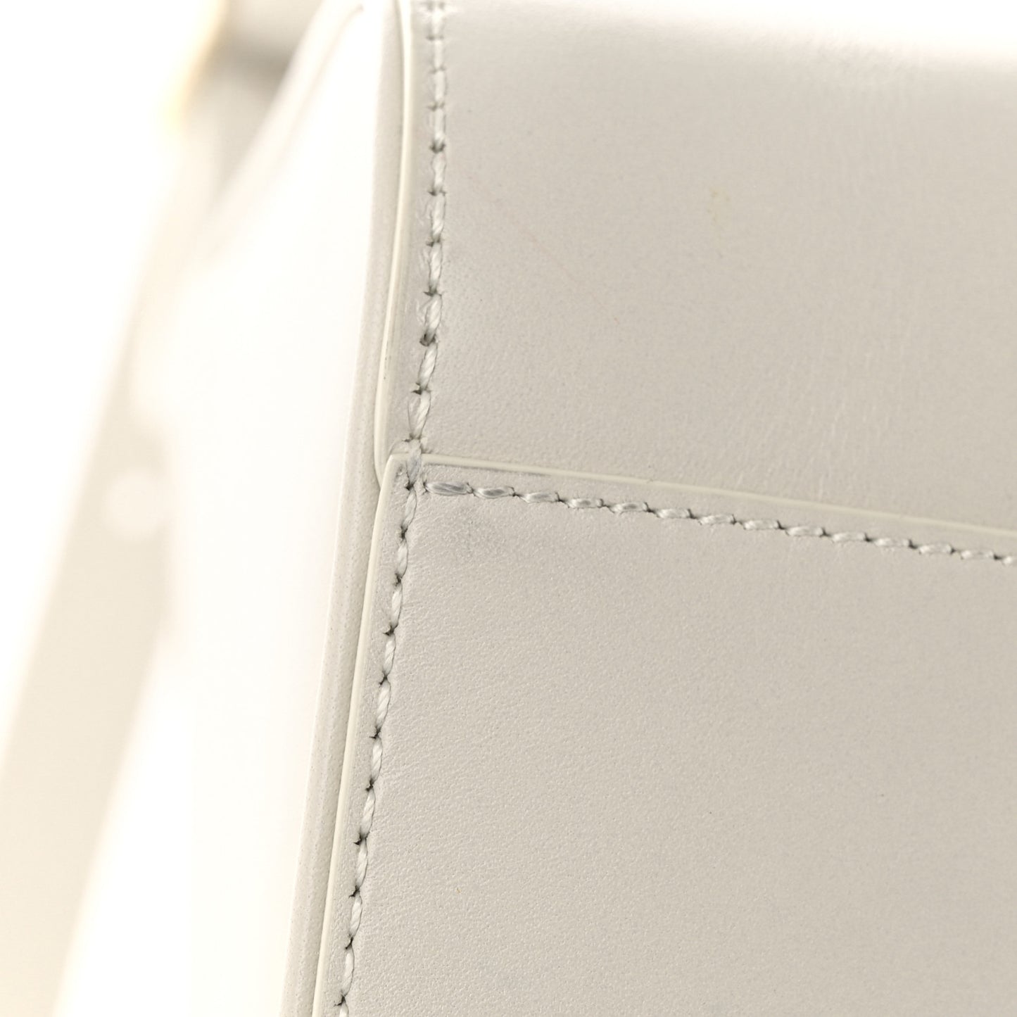 Smooth Calfskin Le 5 A 7 Hobo Blanc Vintage