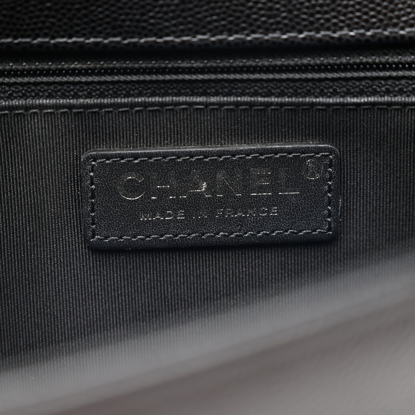 Caviar Quilted New Medium Boy Flap Black