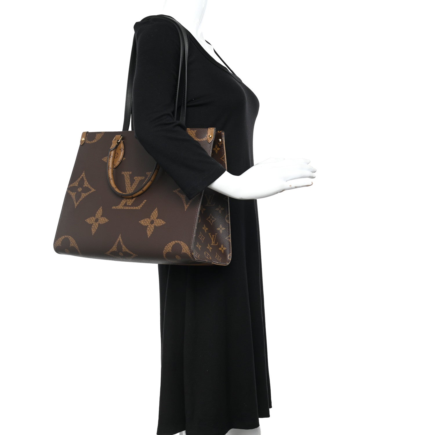 Louis Vuitton Reverse Monogram Giant Onthego MM 2 of 9