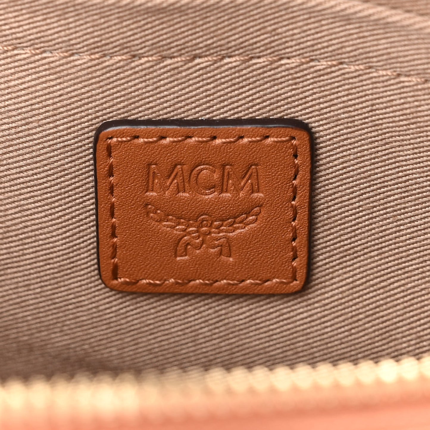 Visetos Small Aren Multifunction Crossbody Pouch Cognac