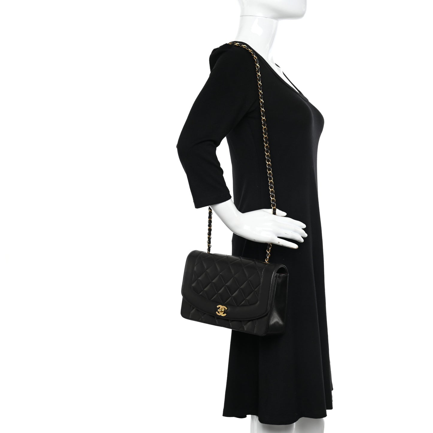 Lambskin Quilted Medium Single Flap Black