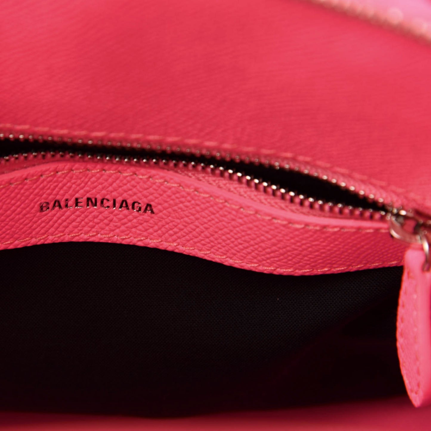 Signature Grained Calfskin Logo S Ville Top Handle Bag Acid Pink Black