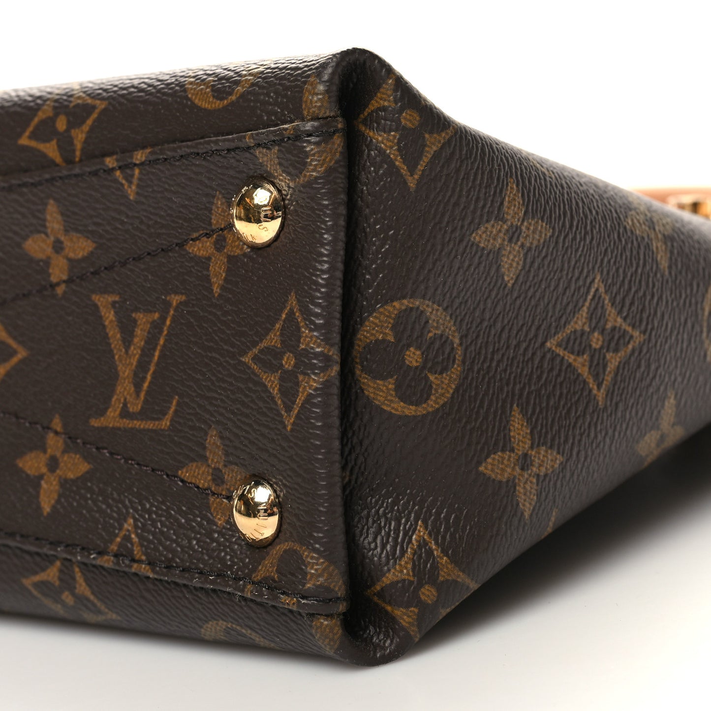 Monogram V Tote BB Rose Poudre