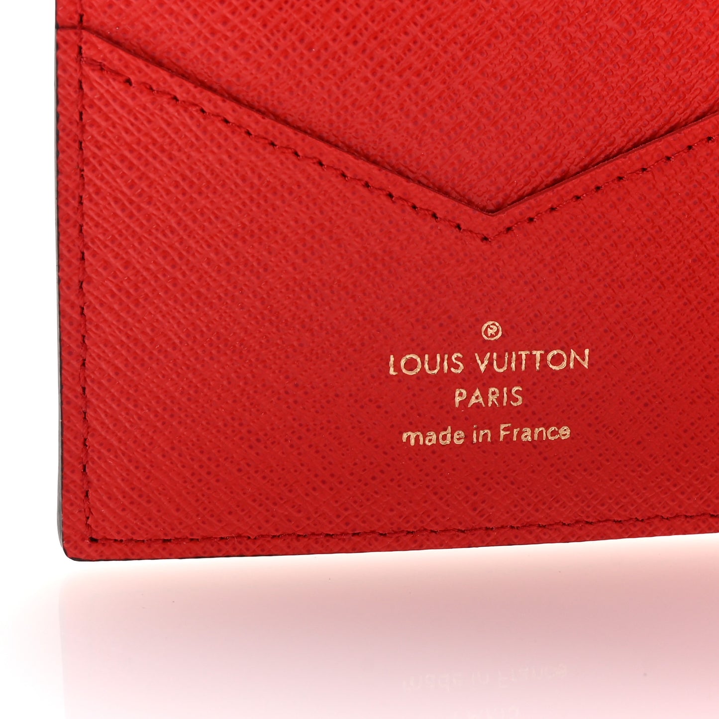 Monogram 2019 Christmas Animation Passport Cover Rouge