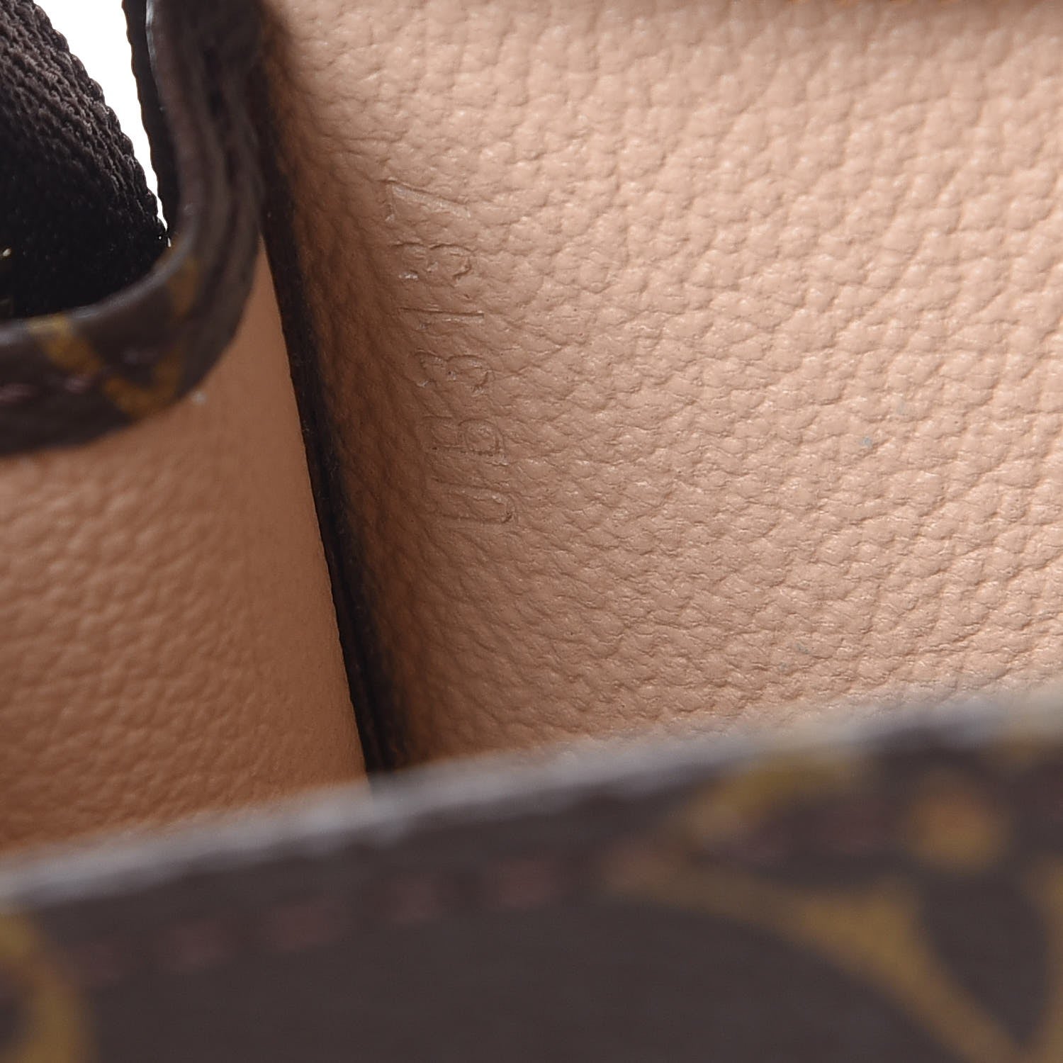 Louis Vuitton Monogram Toiletry Pouch 15 7 of 7