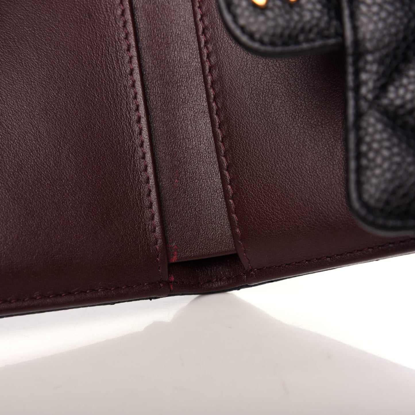 Caviar Quilted Compact Flap Wallet Black