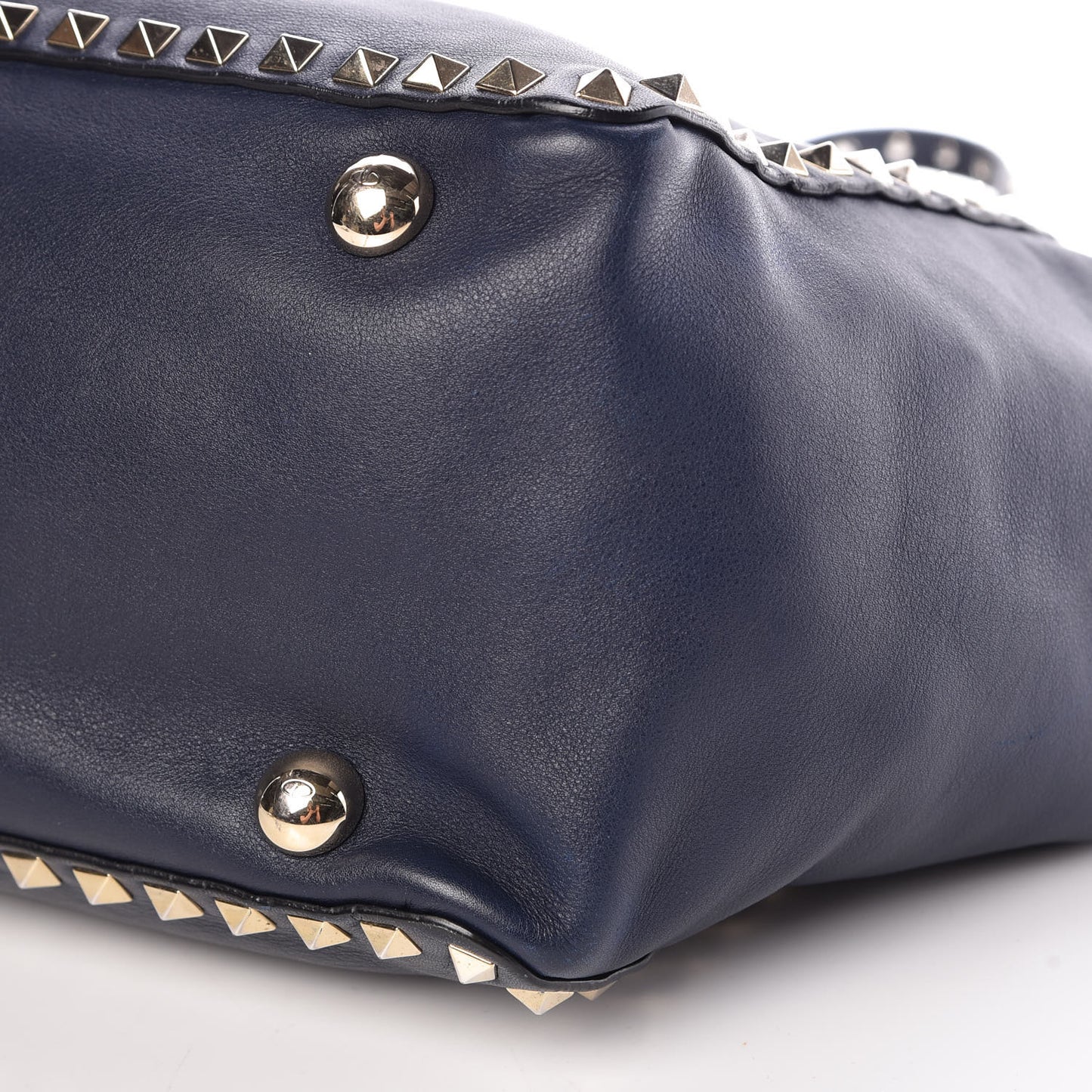 Vitello Medium Rockstud Tote Marine