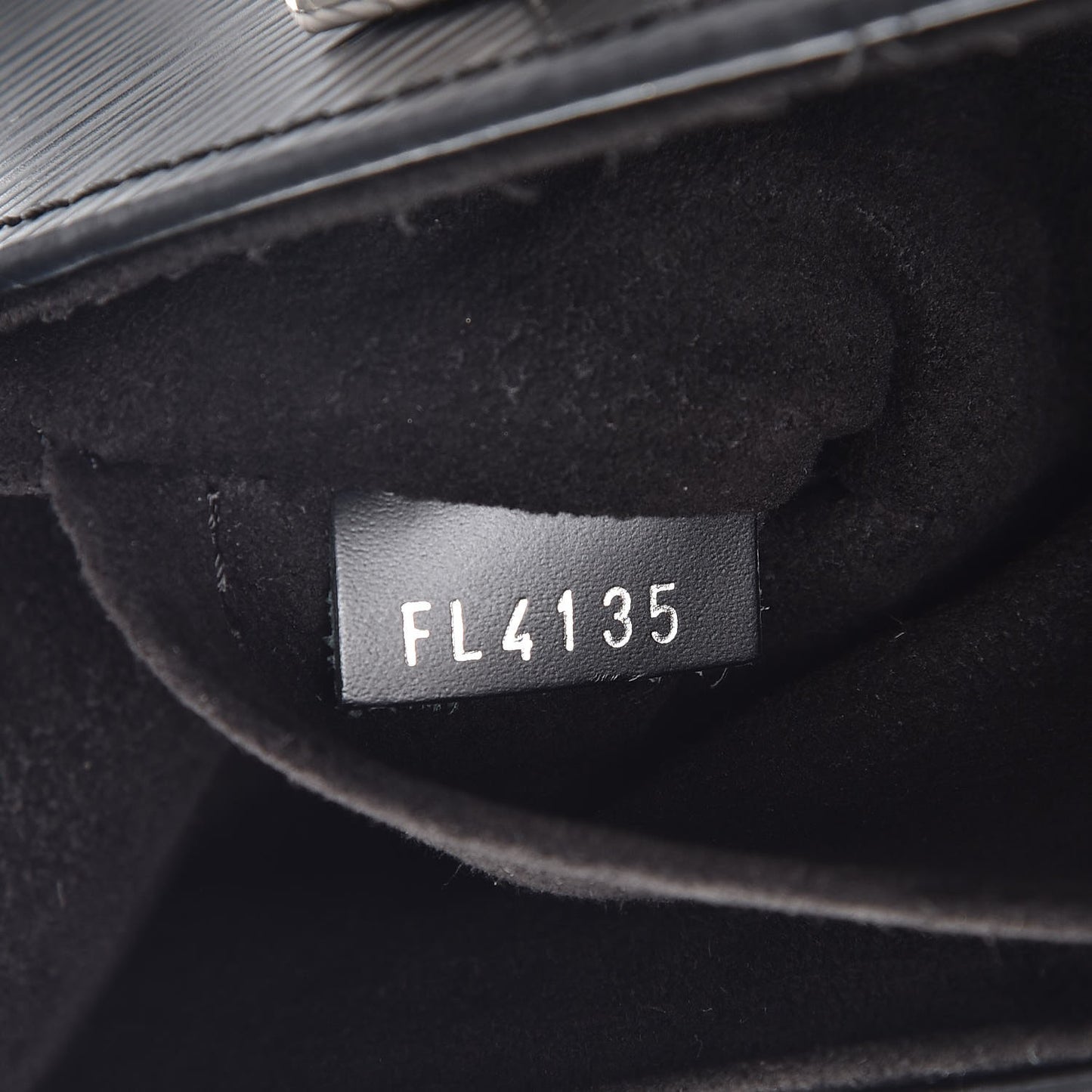 Epi Twist Shoulder Bag PM Black