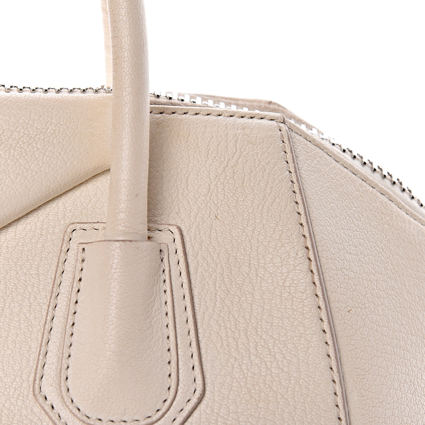 Sugar Goatskin Small Antigona Off White