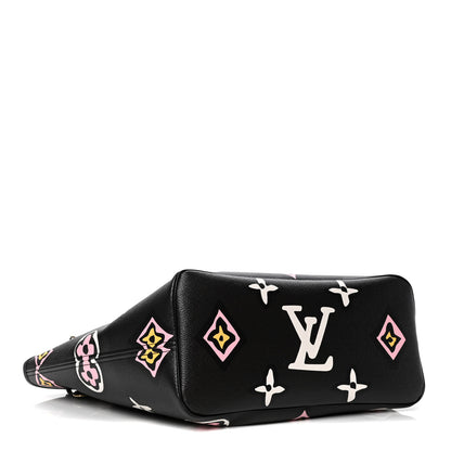 Louis Vuitton Monogram Giant Wild At Heart Neverfull MM Black 3 of 4
