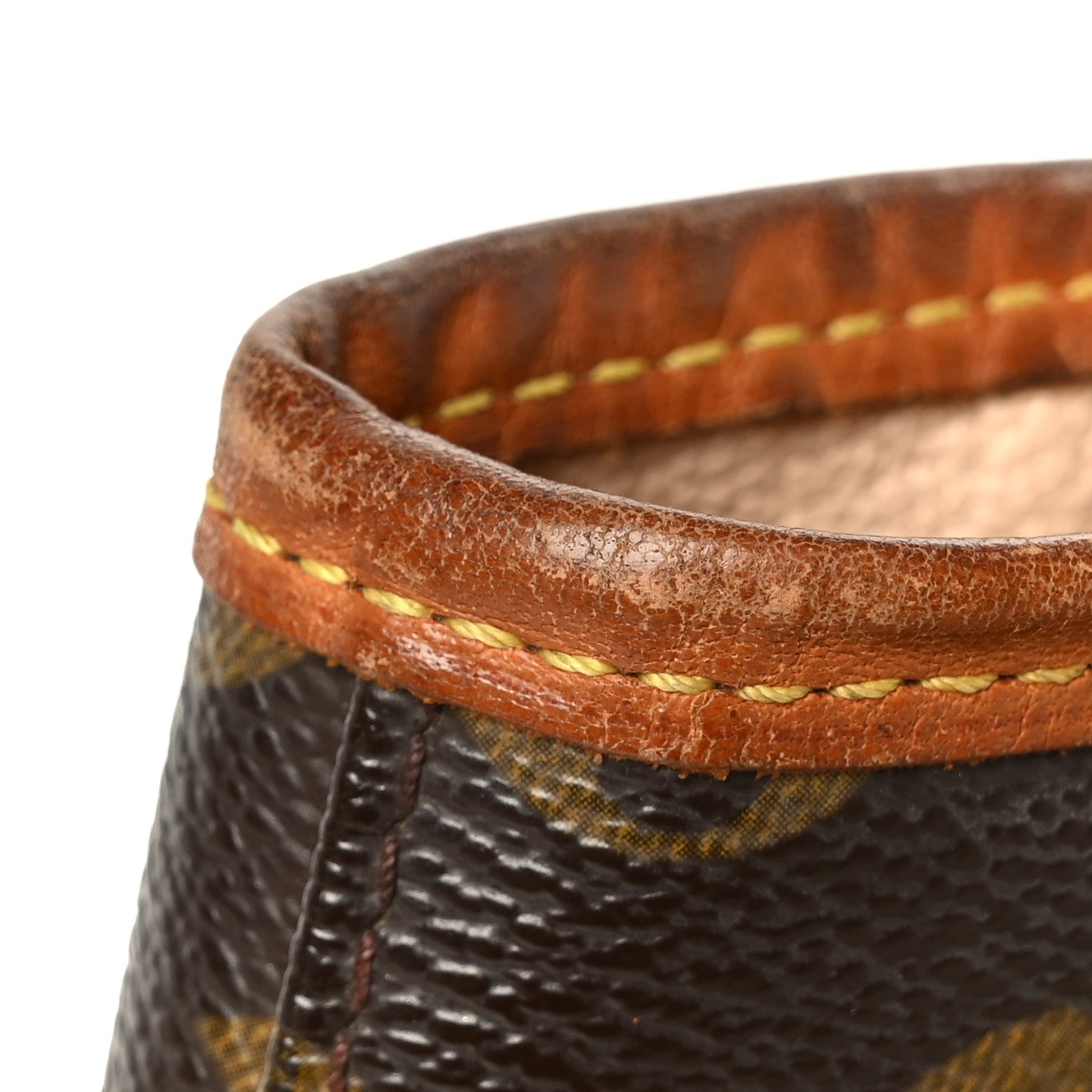 Louis Vuitton Monogram Petit Bucket 23 13 of 14