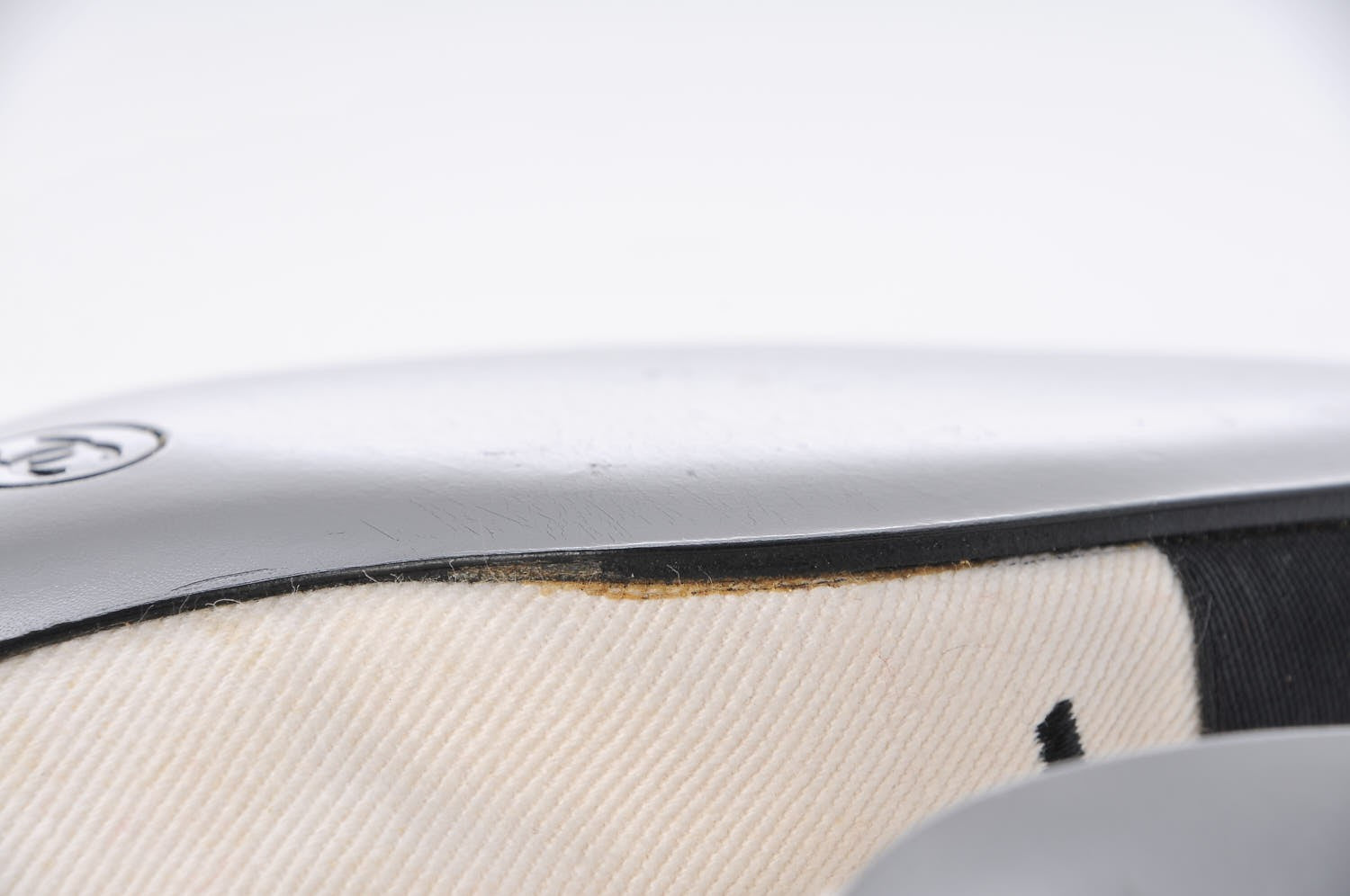 Chanel Twill Grosgrain CC Cap Toe Ballerina Flats 36.5 White Black 11 of 17