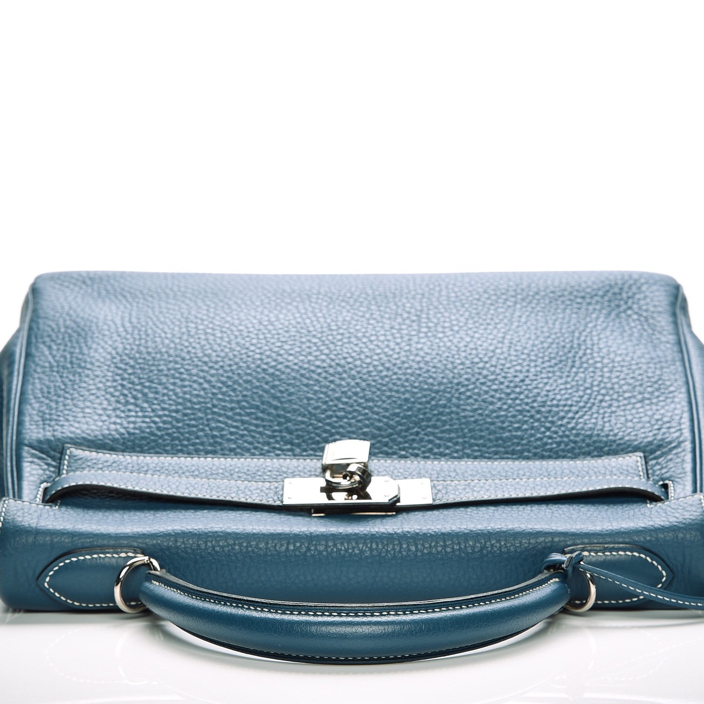 Taurillon Clemence Kelly Retourne 32 Blue Jean