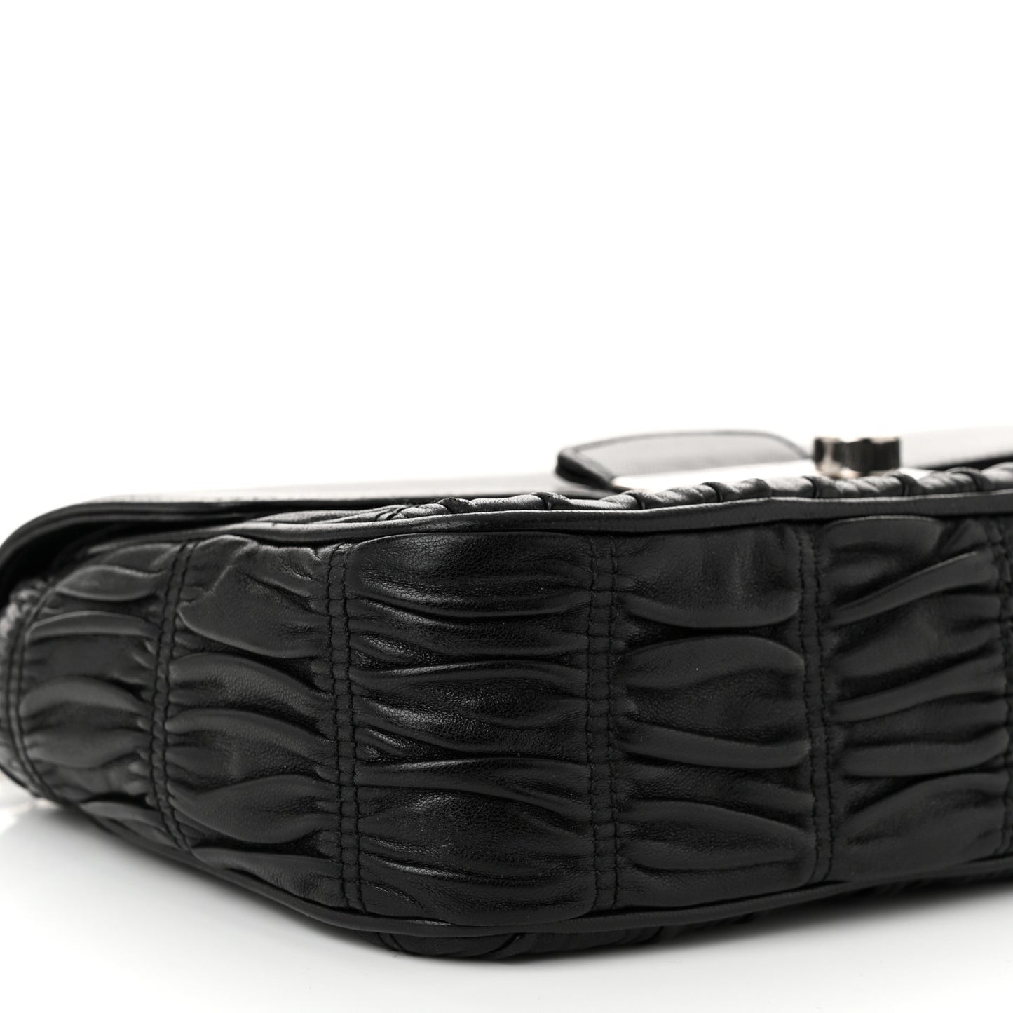 Nappa Gaufre Sound Chain Flap Shoulder Bag Black